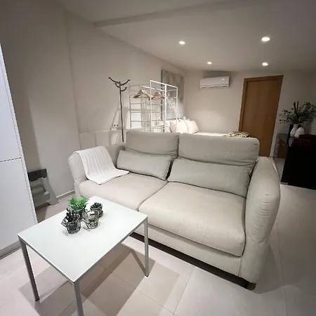 Lalola - Casa Privada *